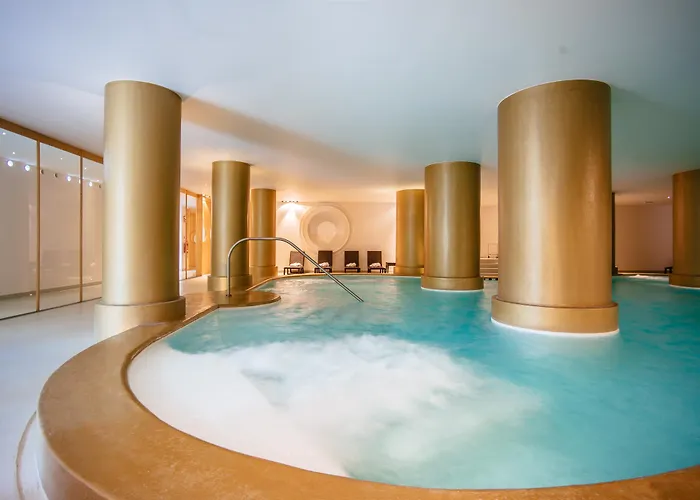 Axis Vermar Conference & Beach Hotel