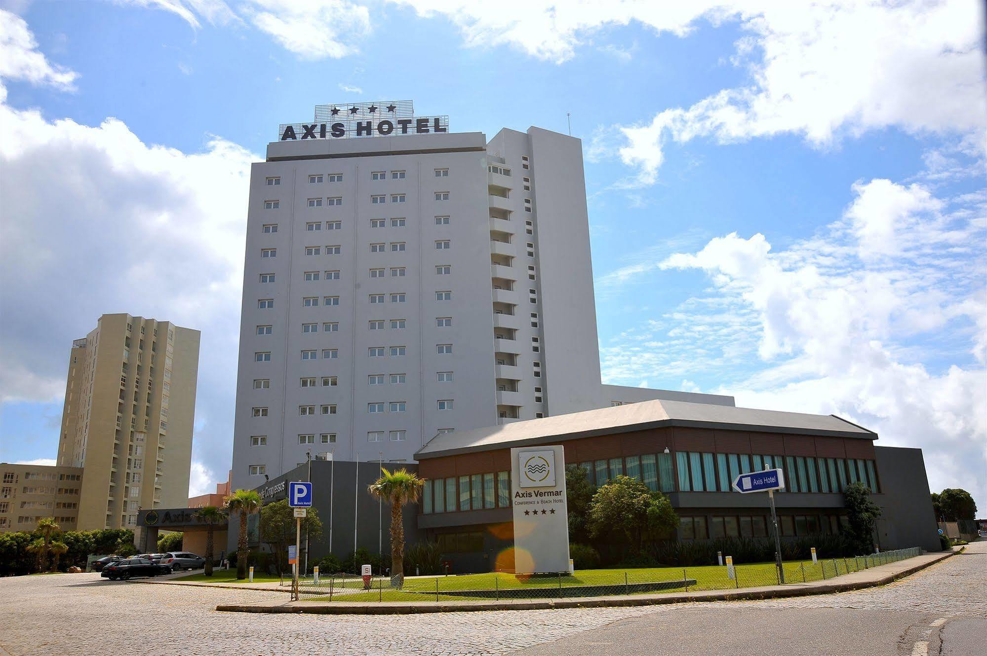 Axis Vermar Conference & Hotel